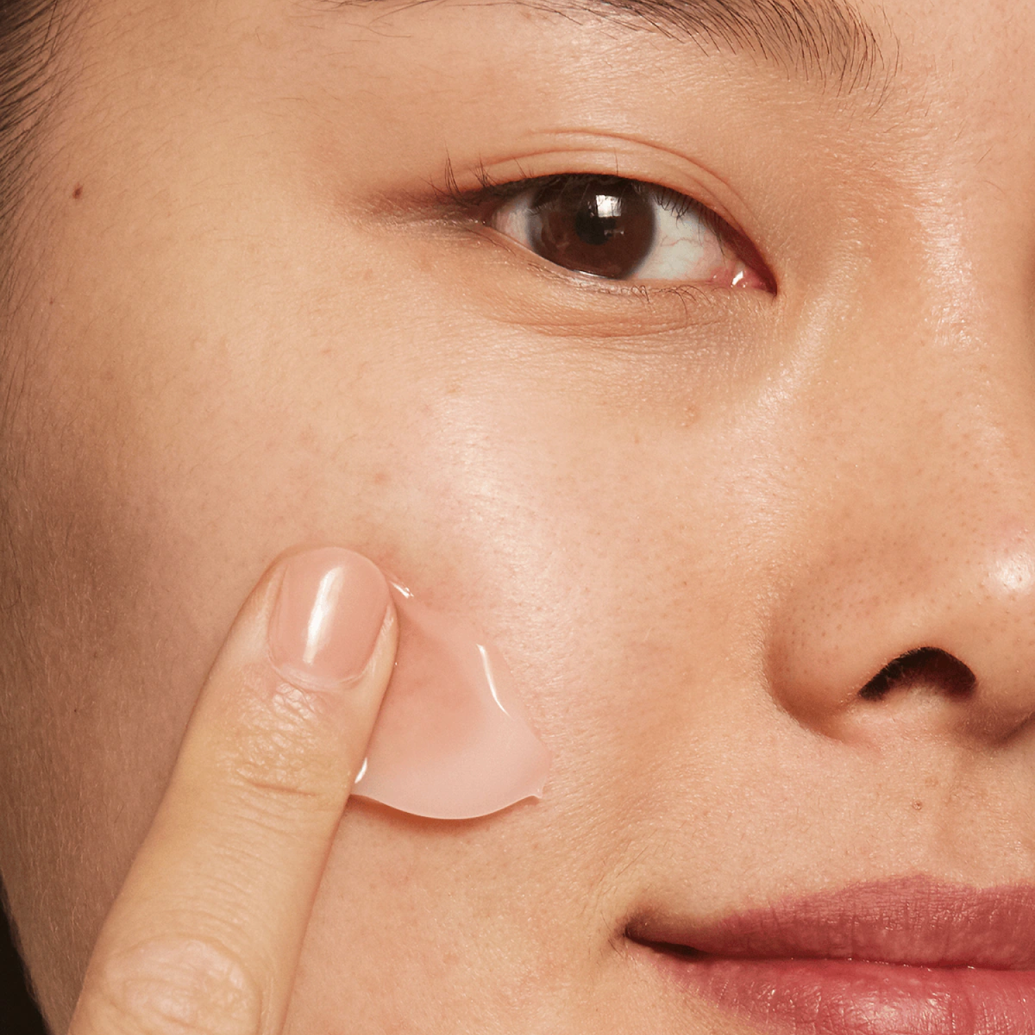 Clinique Moisture Surge 100H Auto-Replenishing Hydrator 75ml/2.5oz 4 Clinique Moisture Surge 100H Auto-Replenishing Hydrator 75ml/2.5oz - Image 2